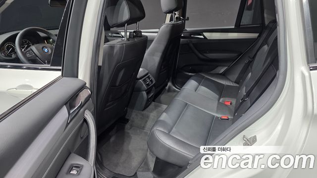 BMW X3 2016 — photo 18