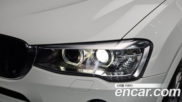 BMW X3 2016 — photo 8