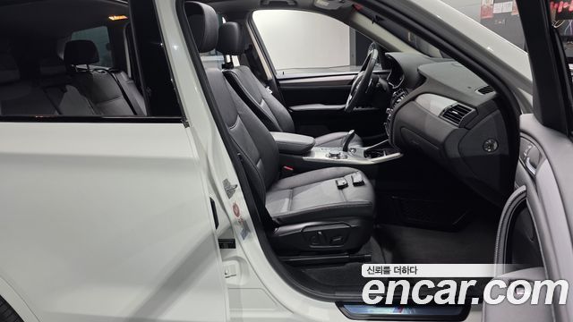 BMW X3 2016 — photo 16