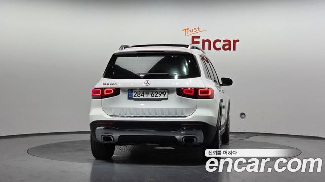 Mercedes-Benz GLB-Class 2020 — photo 4