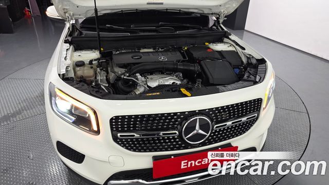 Mercedes-Benz GLB-Class 2020 — photo 6