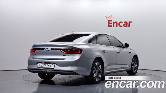 Renault Korea SM6 2019 — photo 2