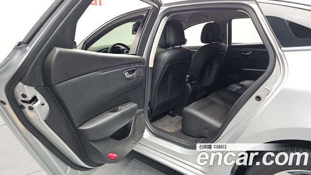 Renault Korea SM6 2019 — photo 12