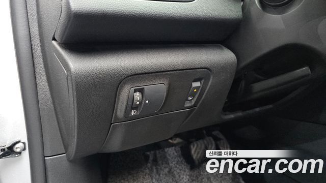 Renault Korea SM6 2019 — photo 19