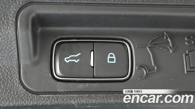 Ford Explorer 2020 — photo 19