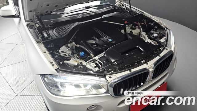 BMW X5 2018 — photo 6