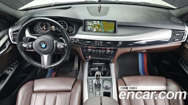 BMW X5 2018 — photo 7