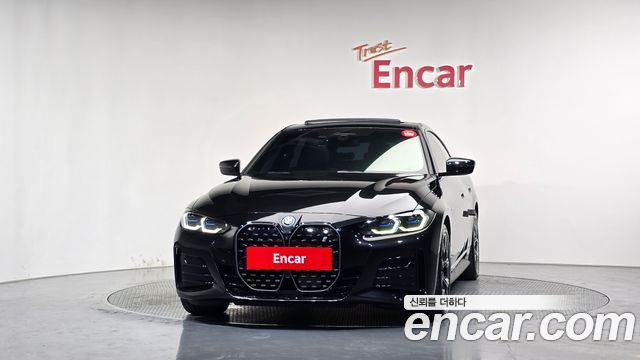 BMW i4 2022 — photo 3