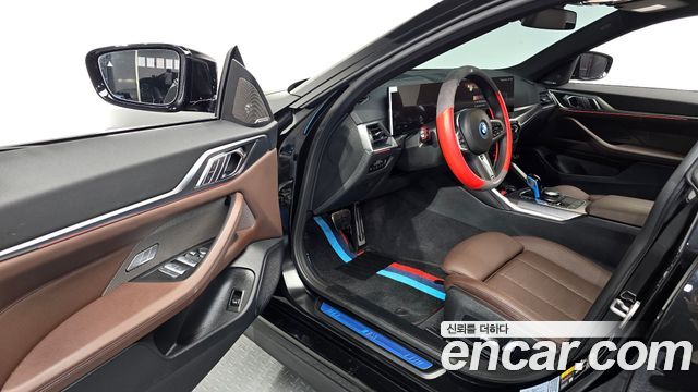 BMW i4 2022 — photo 13