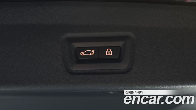 BMW i4 2022 — photo 23
