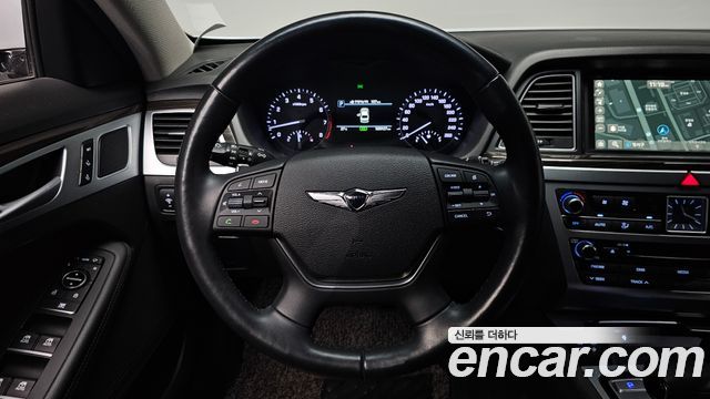 Genesis G80 2017 — photo 13