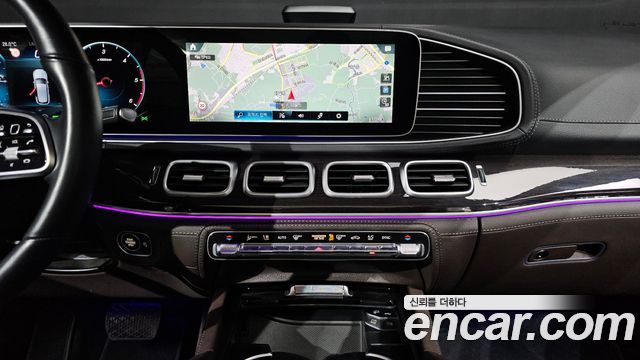 Mercedes-Benz GLE-Class 2022 — photo 20