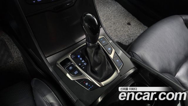 Hyundai Grandeur 2013 — photo 9