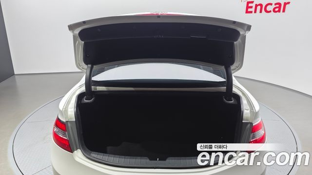 Hyundai Grandeur 2013 — photo 20