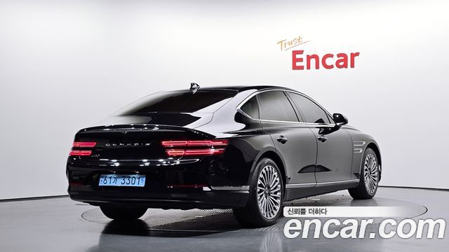 Genesis G80 2023 — photo 2