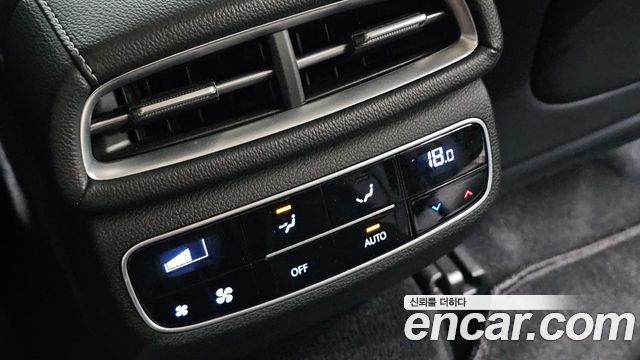 Genesis G80 2023 — photo 32