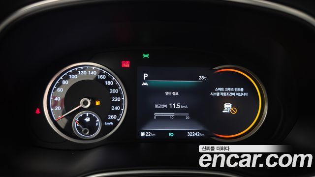 Genesis GV80 2021 — photo 11