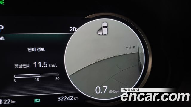 Genesis GV80 2021 — photo 23