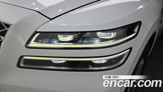 Genesis GV80 2021 — photo 8