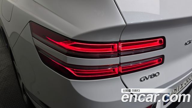 Genesis GV80 2021 — photo 9