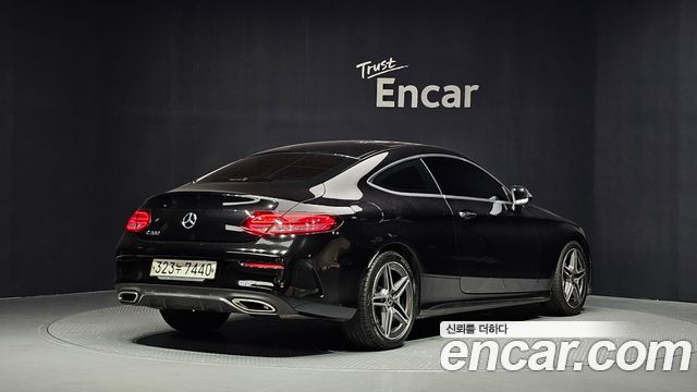 Mercedes-Benz C-Class 2020 — photo 2
