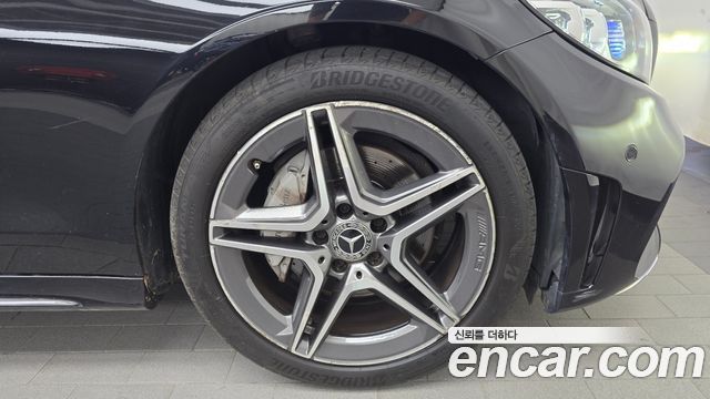 Mercedes-Benz C-Class 2020 — photo 7