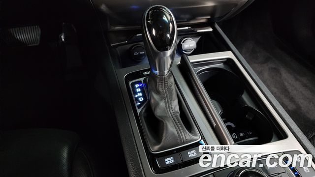Hyundai Genesis 2014 — photo 9