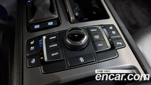 Hyundai Genesis 2014 — photo 16