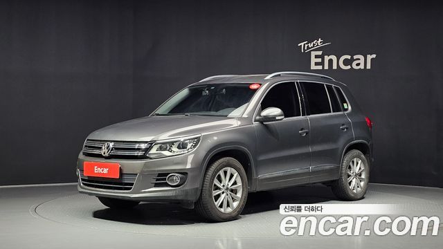 Volkswagen Tiguan 2013 — photo 1