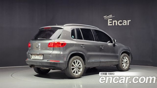Volkswagen Tiguan 2013 — photo 2