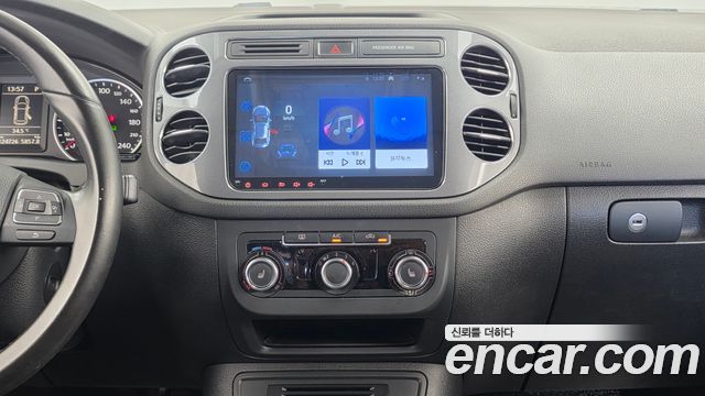 Volkswagen Tiguan 2013 — photo 14