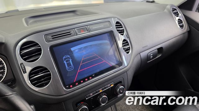 Volkswagen Tiguan 2013 — photo 15