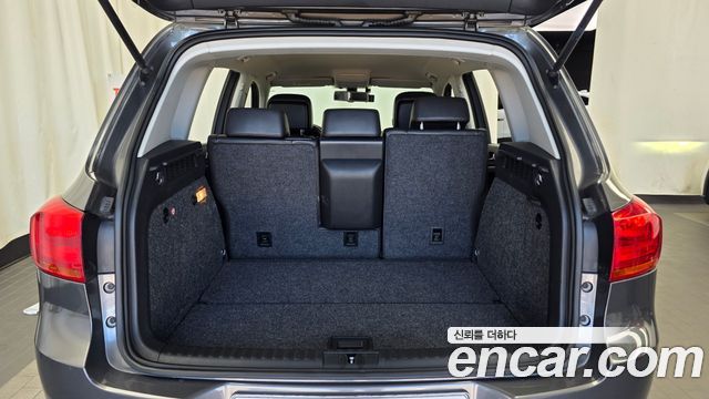 Volkswagen Tiguan 2013 — photo 20