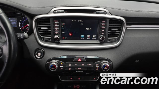 Kia Sorento 2015 — photo 13