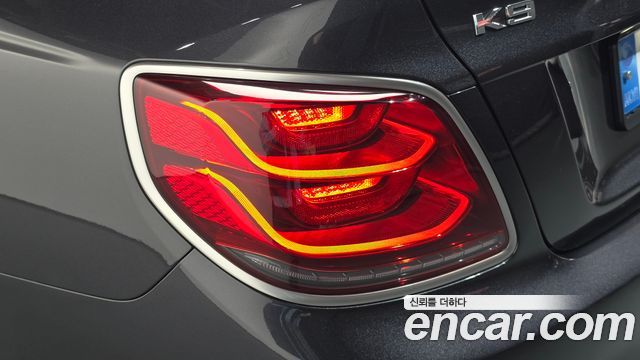Kia K9 2019 — photo 9