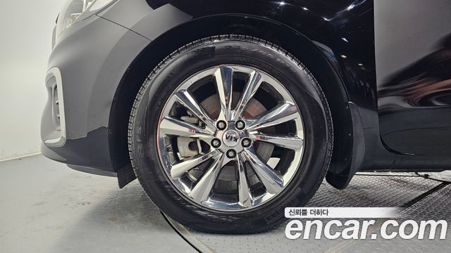 Kia Canival 2019 — photo 5