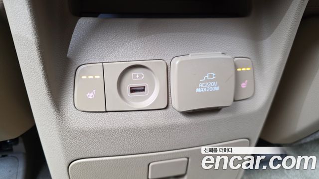 Kia Canival 2019 — photo 24