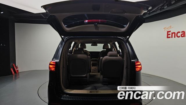 Kia Canival 2019 — photo 26
