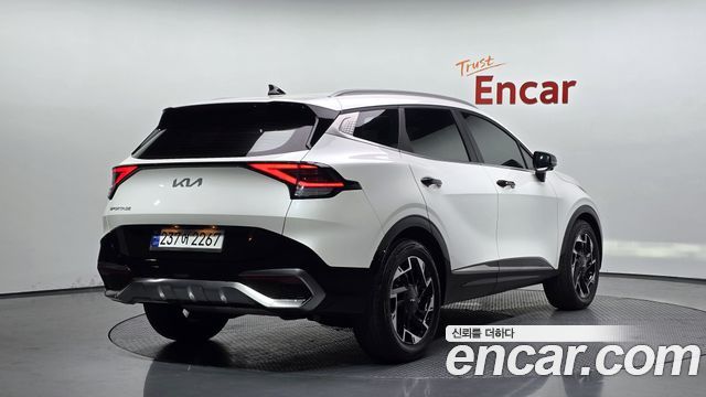 Kia Sportage 2022 — photo 2