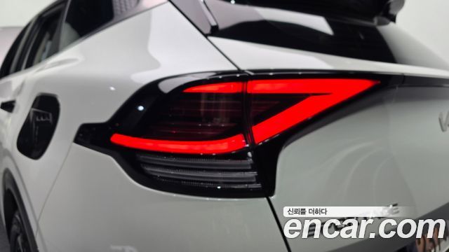 Kia Sportage 2022 — photo 9