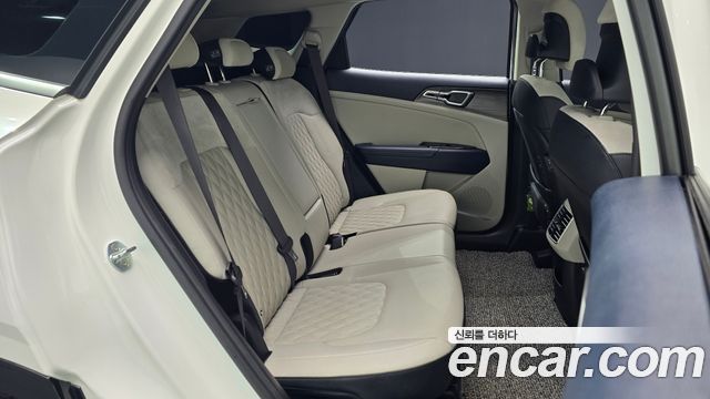 Kia Sportage 2022 — photo 16