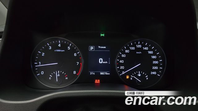 Hyundai AVANTE 2016 — photo 11