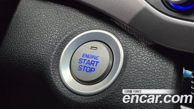 Hyundai AVANTE 2016 — photo 26
