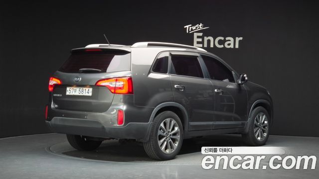 Kia Sorento 2014 — photo 2