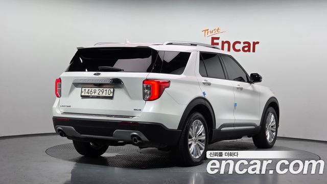 Ford Explorer 2020 — photo 2