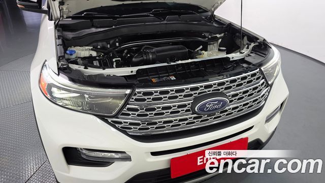 Ford Explorer 2020 — photo 6