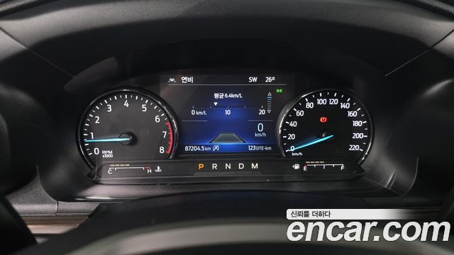 Ford Explorer 2020 — photo 11