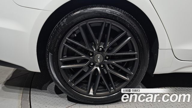 Genesis G70 2019 — photo 5