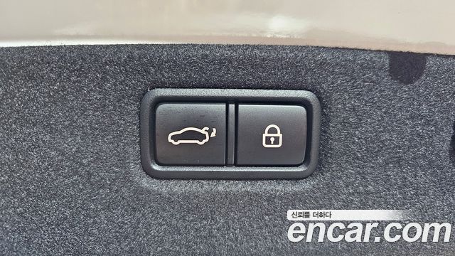 Genesis G70 2019 — photo 19