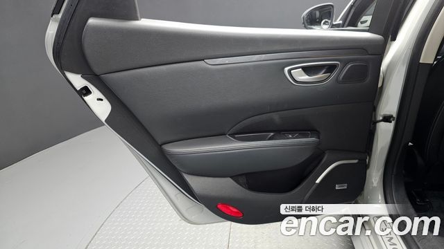 Renault Korea SM6 2017 — photo 15